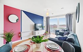 Stunning 2 Bedroom Apartment
