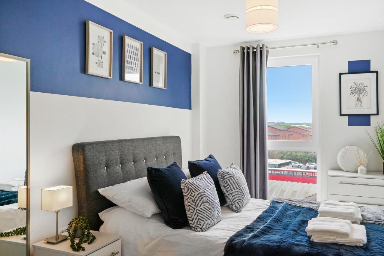 Stunning 2 Bedroom Apartment Leeds  Exterior photo