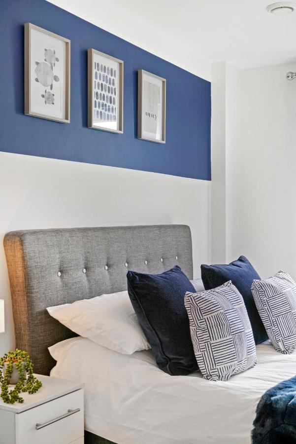 Stunning 2 Bedroom Apartment Leeds  Exterior photo